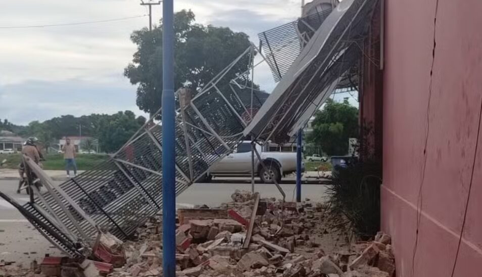 Parte de churrascaria desaba na Gameleira e mobiliza equipes de resgate em Rio Branco