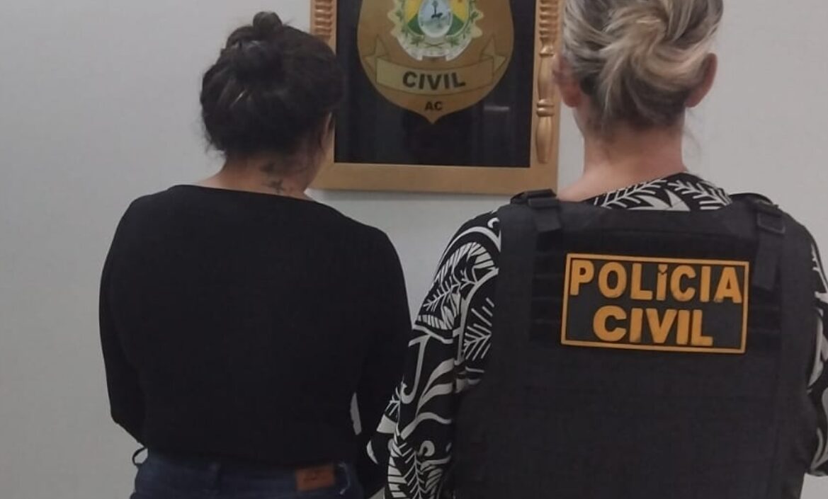Mulher é presa por uso de documento falso ao tentar autorização para visita em presídio de Rio Branco