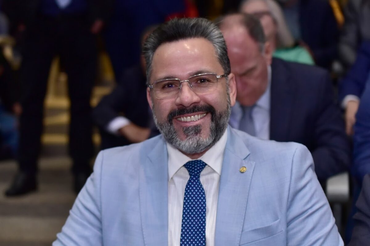 Alan Rick garante verba para cirurgias e aposta na redução de filas na Capital; mais R$ 9 milhões