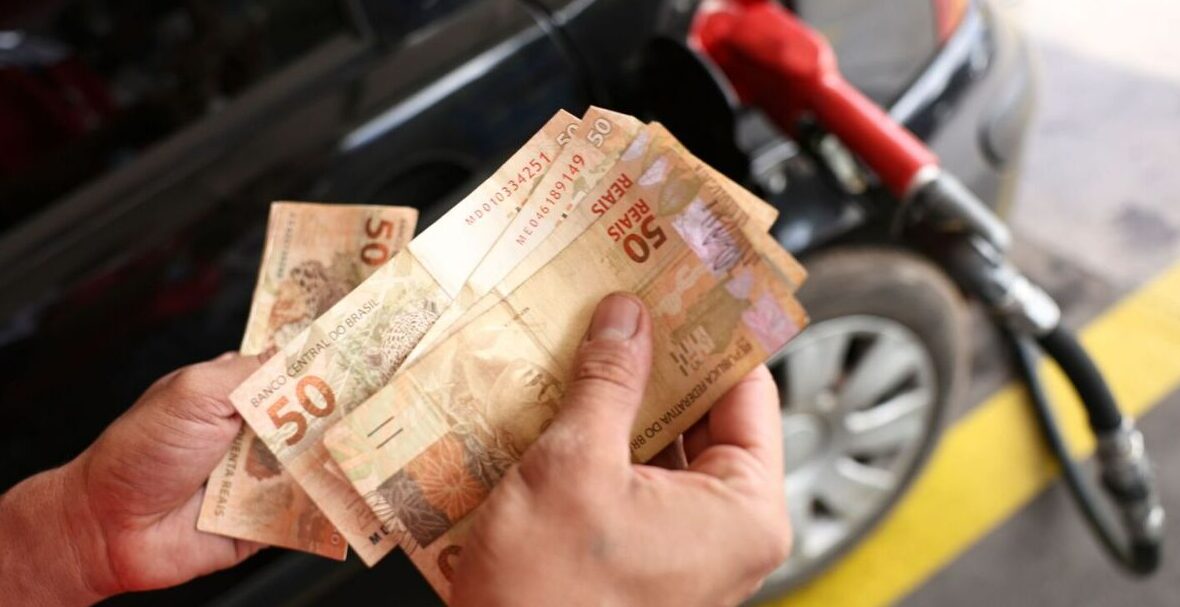 Acre registra a gasolina e o etanol mais caros do país após forte aumento nos preços dos combustíveis, aponta ANP