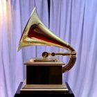 Grammy anuncia novas categorias, incluindo 'Melhor Música Latina'; regra exclui canções em português