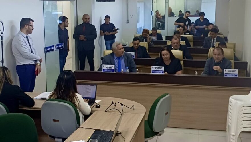 Câmara Municipal aprova LDO que prevê orçamento de R$ 2,2 bilhões em 2024/Foto Assessoria CMRB