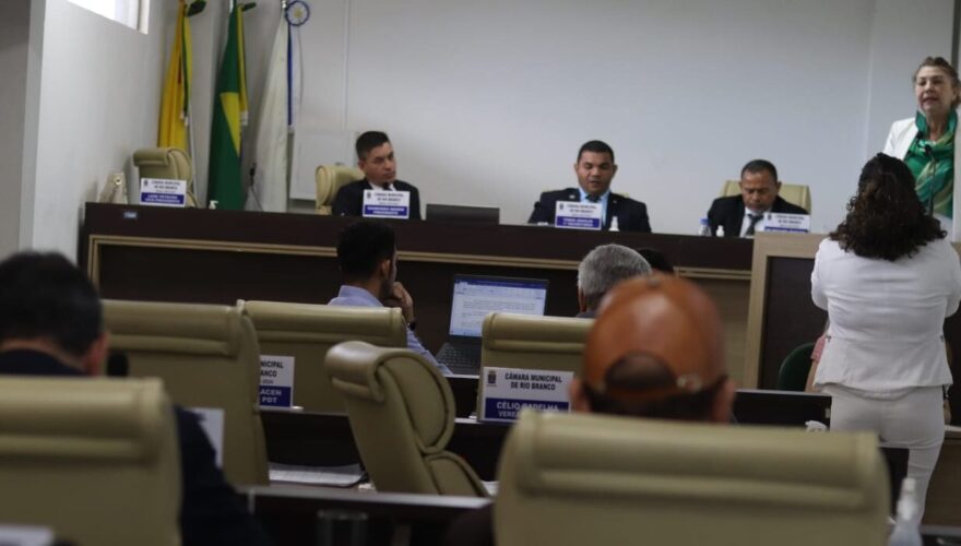 Vereadores aprovam Refis que oferece até 90% de desconto nos débitos municipais  - Foro: Matheus Aguiar