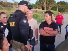 Manifestantes liberam BR-364 em Feijó após garantia de reunião com secretário