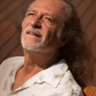 Alceu Valença vislumbra álbum autoral com músicas inéditas em meio ao show da turnê comemorativa dos 80 anos