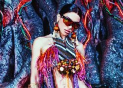 Finda a 'Equilibrium tour', Anitta anuncia agenda do show carnavalesco que fará no verão, em janeiro, por oito cidades