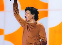Djavan tem vida e obra correlacionadas na biografia 'Dizem que o amor atrai'