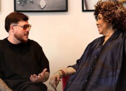 Ferrugem grava ao vivo, em show no Rio, álbum com o repertório de Alcione