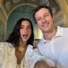Dua Lipa se casa com ator Callum Turner em cerimônia discreta em Londres
