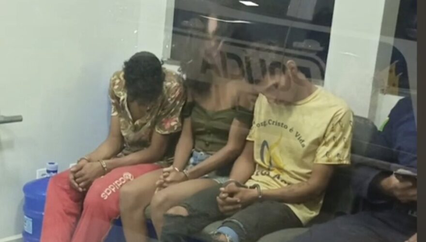 Foto Ecos da notícia