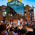 Mumuzinho registra show no Rio com roteiro que inclui sucessos de Agepê e Beth Carvalho entre pagodes inéditos